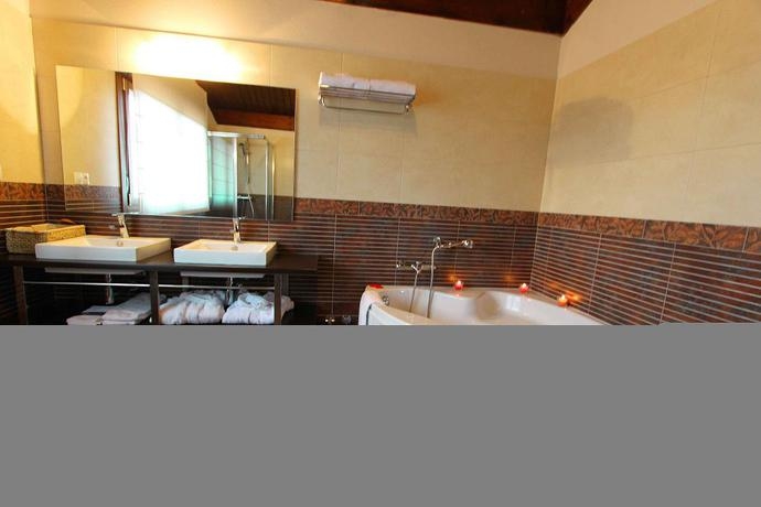 Imagen de la habitación del Hotel N&uacute;cleo Turistico Rural Laboz. Foto 2