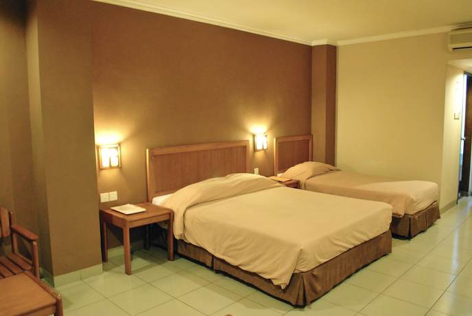 Imagen de la habitación del Hotel Nuansa Indah. Foto 18