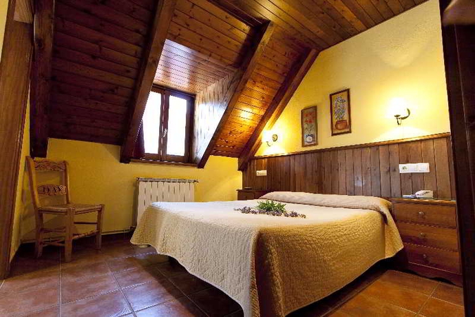 Imagen de la habitación del Hotel Nubahotel Vielha. Foto 2