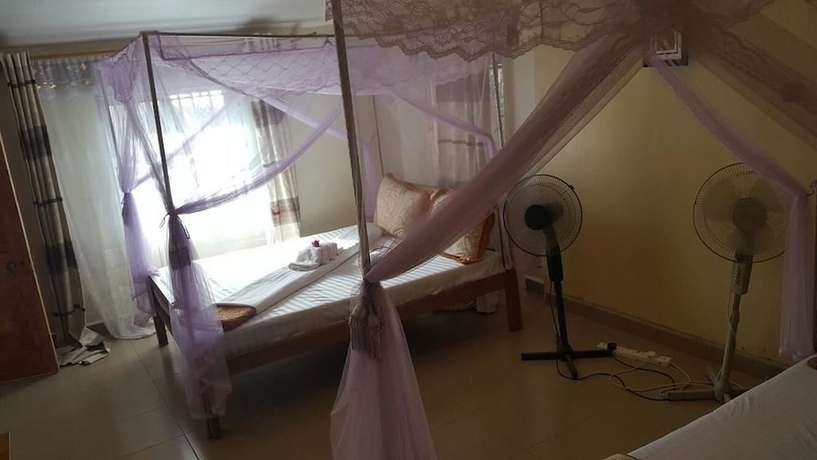 Imagen de la habitación del Hotel Nuel Residence entebbe. Foto 8