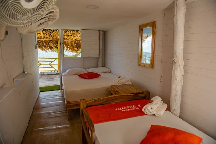 Imagen general del Hotel Nuestros Tres Tesoros, Cartagena de Indias. Foto 1
