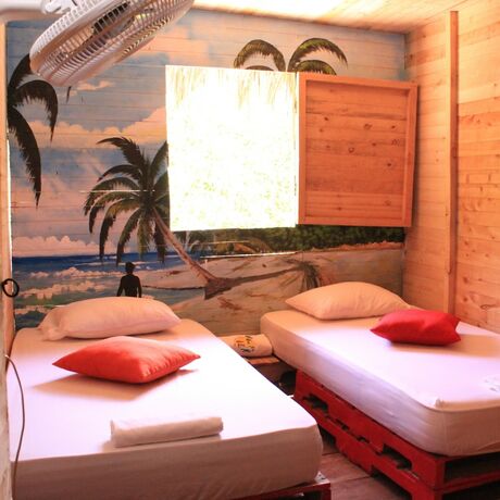 Imagen de la habitación del Hotel Nuestros Tres Tesoros, Cartagena de Indias. Foto 16