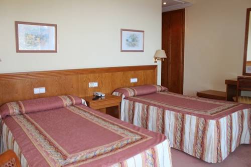 Imagen de la habitación del Hotel Nueva Colina. Foto 4