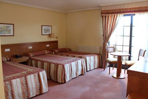 Imagen de la habitación del Hotel Nueva Colina. Foto 5