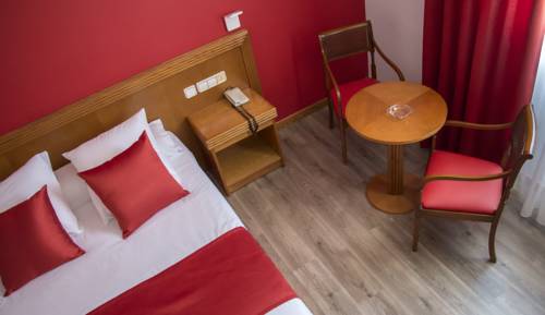 Imagen de la habitación del Hotel Nueva Colina. Foto 13