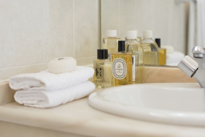 Imagen de la habitación del Hotel Nuevo Astur. Foto 7