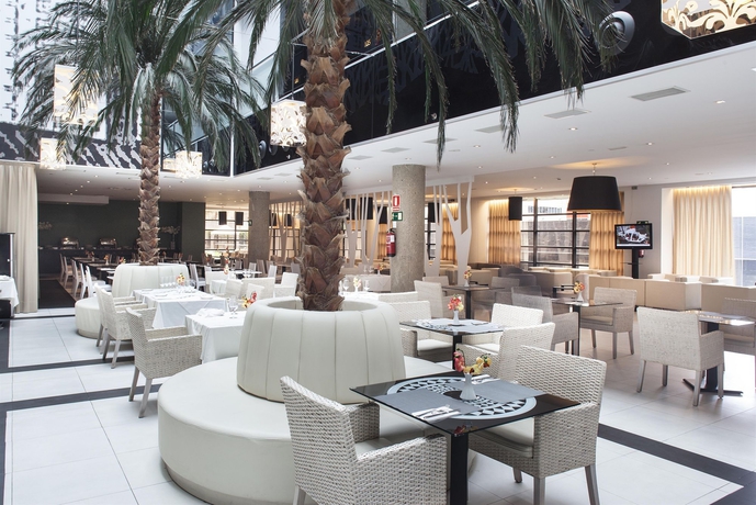 Imagen del bar/restaurante del Hotel Nuevo Boston. Foto 2