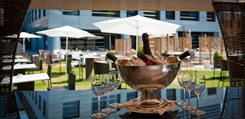 Imagen de los exteriores del Hotel Nuevo Boston. Foto 11