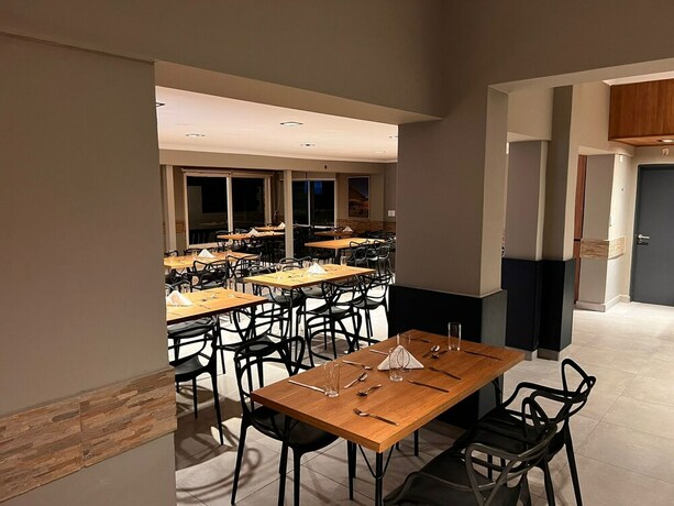 Imagen del bar/restaurante del Hotel Nuevo Centro. Foto 12