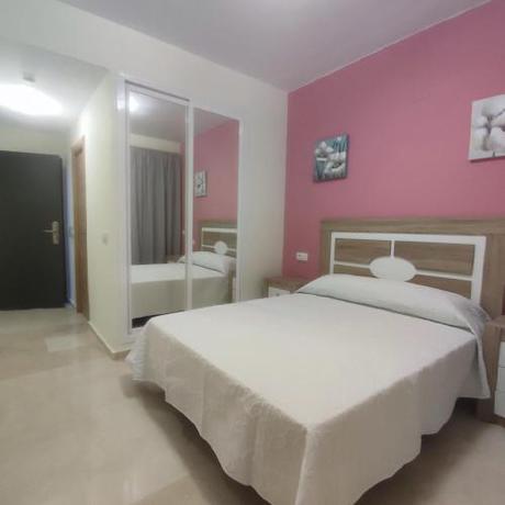 Imagen de la habitación del Hotel Nuevo Espartinas. Foto 4