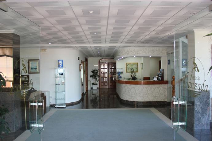 Imagen de los interiores del Hotel Nuevo Lanzada. Foto 20