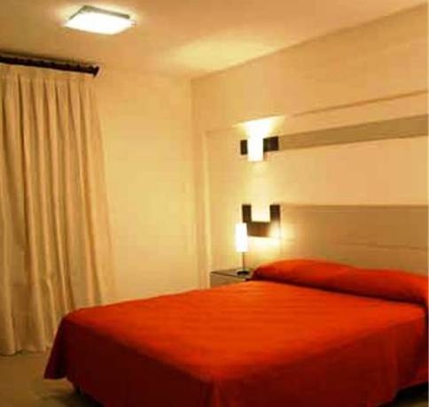 Imagen de la habitación del Hotel Nuevo Mundo. Foto 4