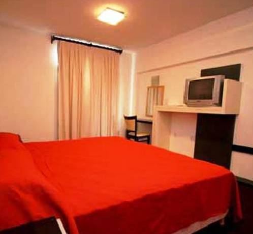 Imagen de la habitación del Hotel Nuevo Mundo. Foto 11