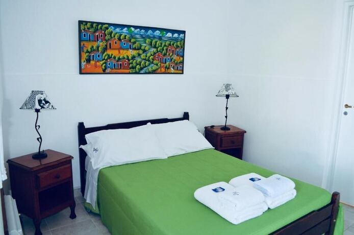 Imagen de la habitación del Hotel Nuevo Parador. Foto 17