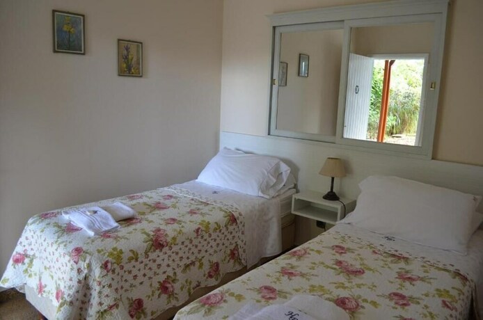 Imagen de la habitación del Hotel Nuevo Parador. Foto 25