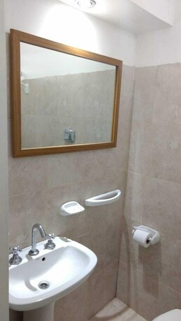 Imagen de la habitación del Hotel Nuevo Parador. Foto 37