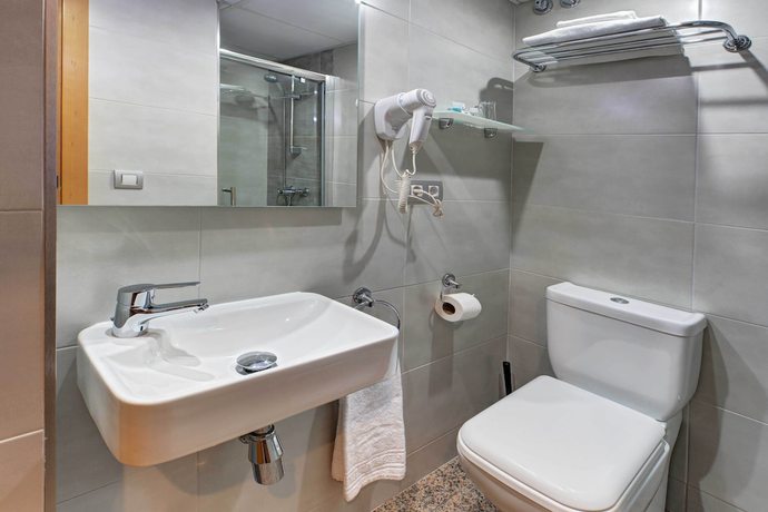 Imagen de la habitación del Hotel Nuevo Triunfo. Foto 14