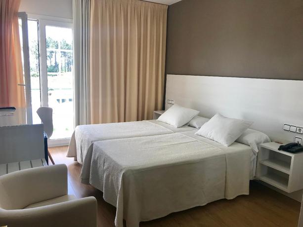 Imagen de la habitación del Hotel Nuevo Vichona. Foto 5