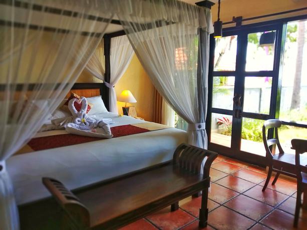 Imagen de la habitación del Hotel Nugraha Lovina Seaview Resort and Spa. Foto 2