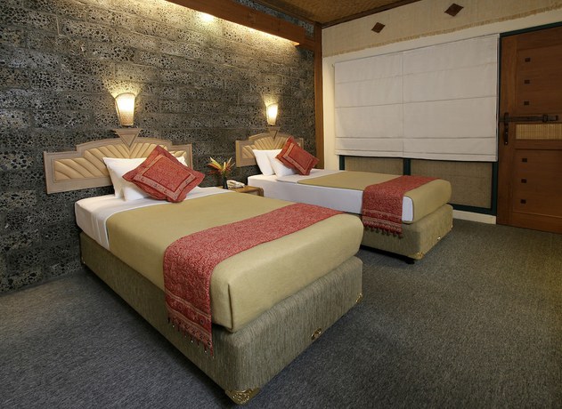 Imagen de la habitación del Hotel Nugraha Lovina Seaview Resort and Spa. Foto 12