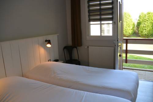 Imagen de la habitación del Hotel Nuit Et Jour. Foto 8