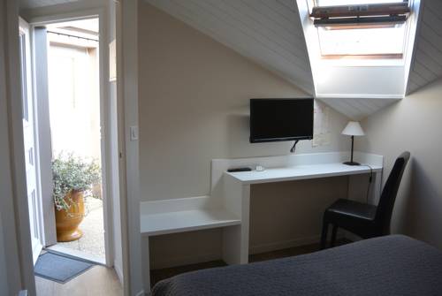 Imagen de la habitación del Hotel Nuit Et Jour. Foto 11