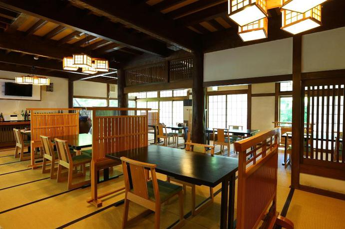 Imagen del bar/restaurante del Hotel Nukumori-no-Yado Komanoyu. Foto 9