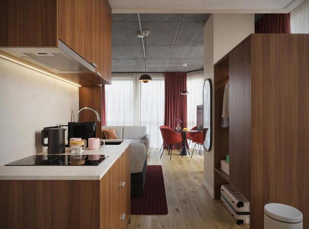 Imagen de la habitación del Hotel Numa Rotterdam Coolsingel. Foto 5