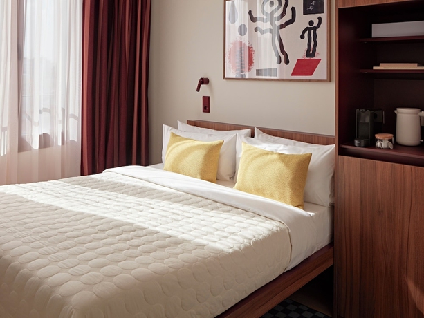 Imagen de la habitación del Hotel Numa Valencia Sant Agust&iacute;. Foto 6