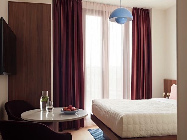 Imagen de la habitación del Hotel Numa Valencia Sant Agust&iacute;. Foto 16