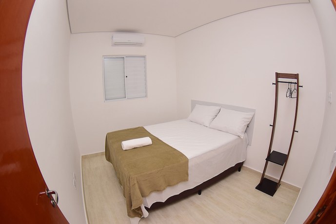 Imagen de la habitación del Hotel Numaz. Foto 3