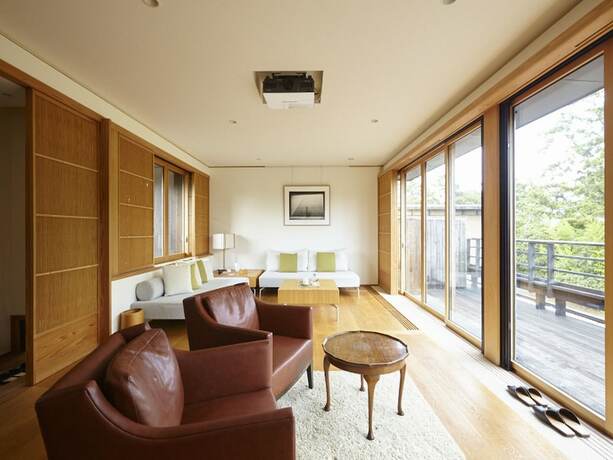 Imagen de la habitación del Hotel Numazu Club. Foto 24