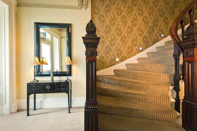 Imagen de los interiores del Hotel Number 10. Foto 12