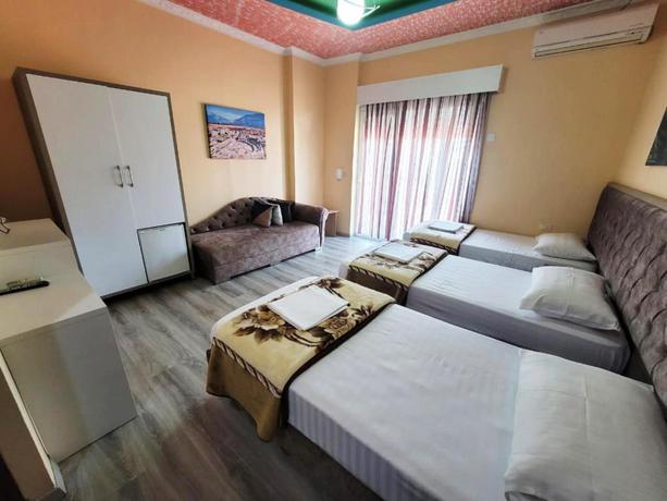 Imagen general del Hotel Number One, Gjirokastra. Foto 9