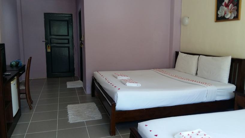 Imagen de la habitación del Hotel Number One Guest House. Foto 9