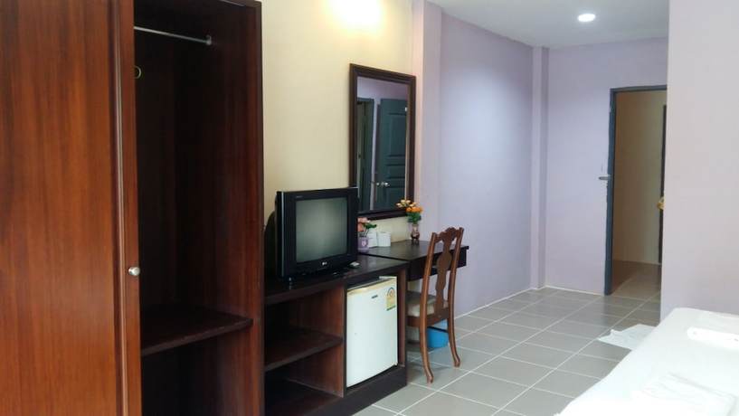 Imagen de la habitación del Hotel Number One Guest House. Foto 12