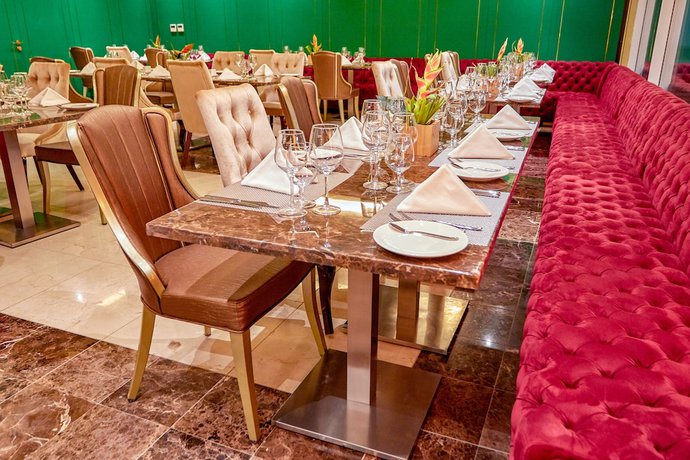 Imagen del bar/restaurante del Hotel Number One Oxford Street Hotel and Suites. Foto 3