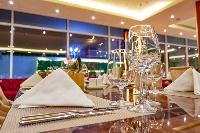 Imagen del bar/restaurante del Hotel Number One Oxford Street Hotel and Suites. Foto 4