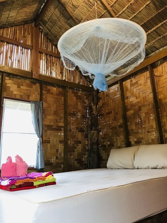 Imagen de la habitación del Hotel Numpubaandin Homestay. Foto 19