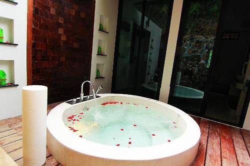 Imagen de la habitación del Hotel Numsai Khaosuay Resort. Foto 14