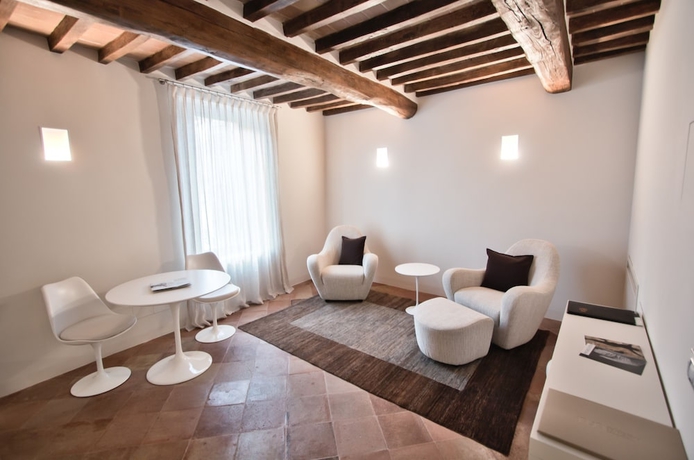 Imagen de la habitación del Hotel Nun Assisi Relais Spa Museum. Foto 6