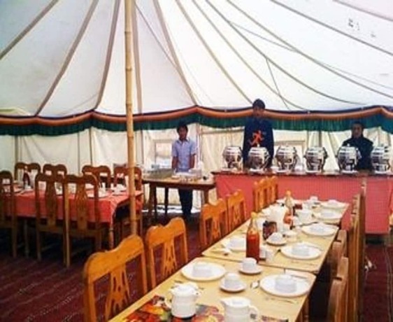 Imagen general del Hotel Nun Kun Deluxe Camp Mulbekh. Foto 9