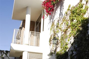 Imagen de los exteriores del Hotel Nuna Ayni Departamentos. Foto 13