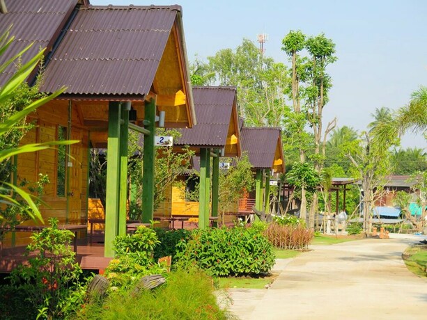 Imagen general del Hotel Nung Ni Bangkonthi. Foto 19