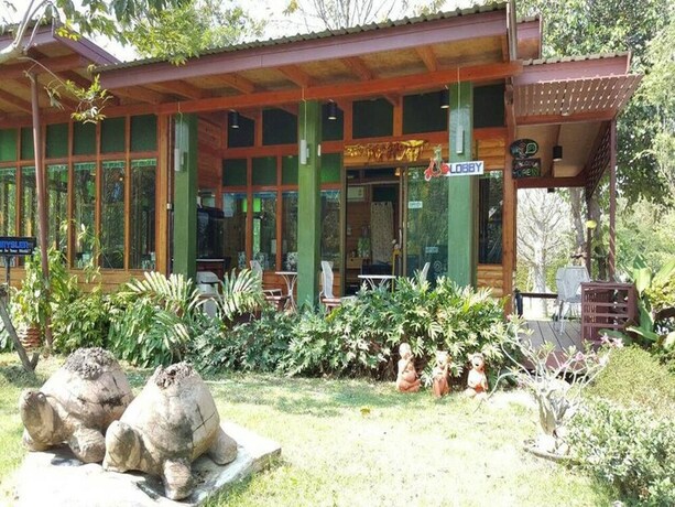 Imagen de los interiores del Hotel Nung Ni Bangkonthi. Foto 32