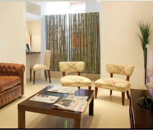 Imagen general del Hotel Nu&ntilde;ez Suites. Foto 13