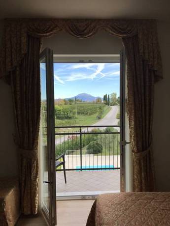 Imagen de la habitación del Hotel Nuova Barcaccia. Foto 6