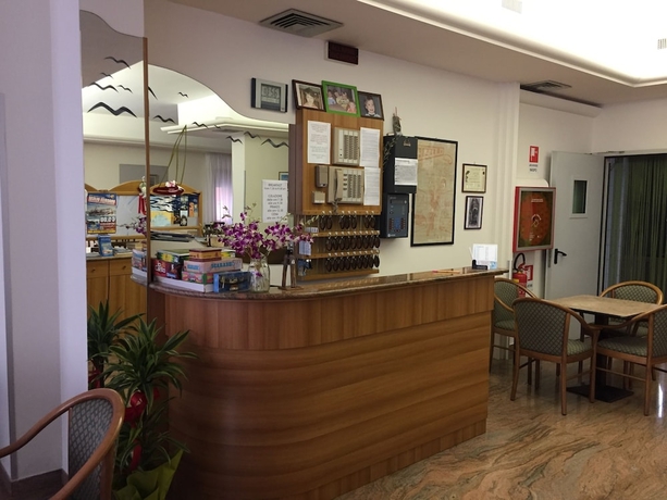 Imagen de los interiores del Hotel Nuova Doel. Foto 19