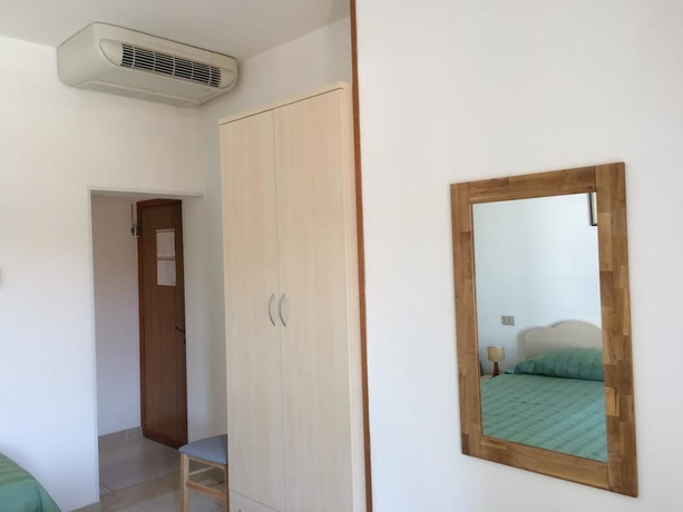 Imagen de la habitación del Hotel Nuova Doel. Foto 11