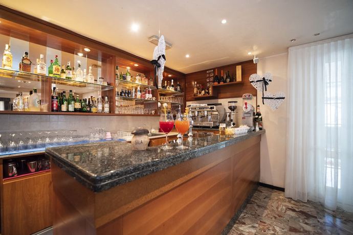 Imagen del bar/restaurante del Hotel Nuova Flavia. Foto 5